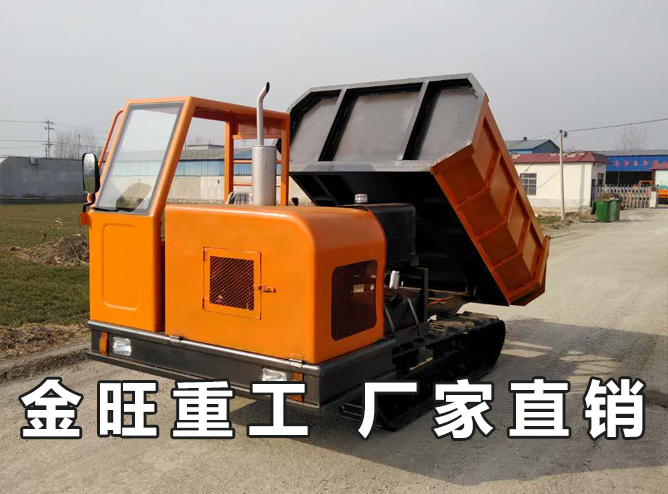 履帶運輸車.jpg